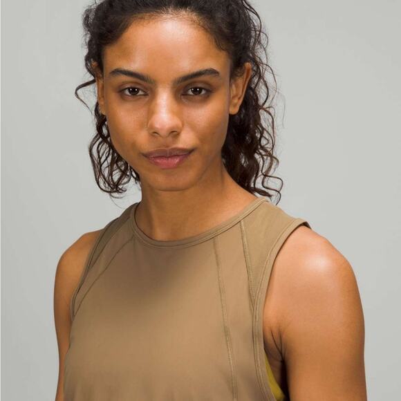 Lululemon Sculpt Tank - Picture 3 of 7